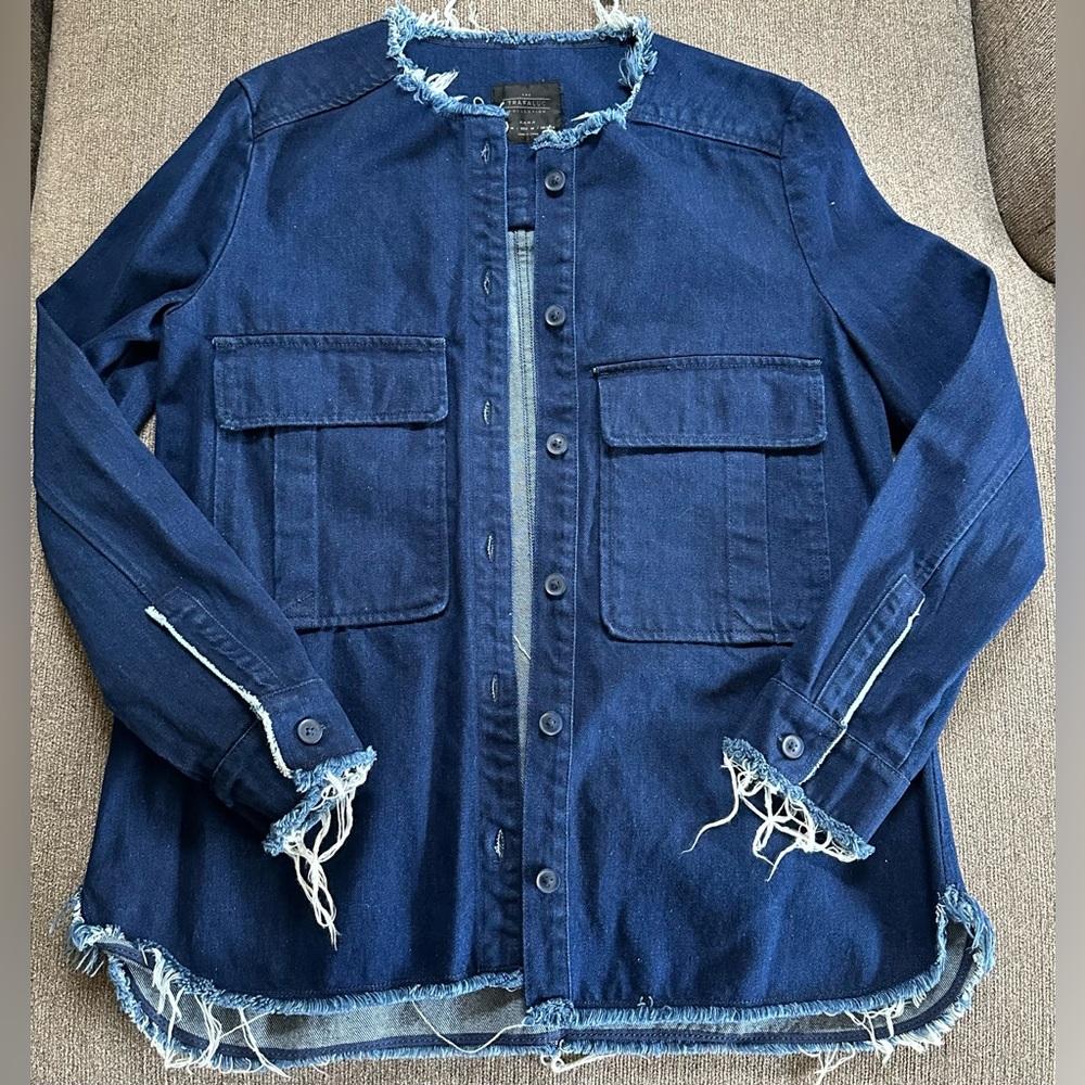Zara Trafaluc Collection Dark Denim Raw Hem Distressed Jacket Size M Spring